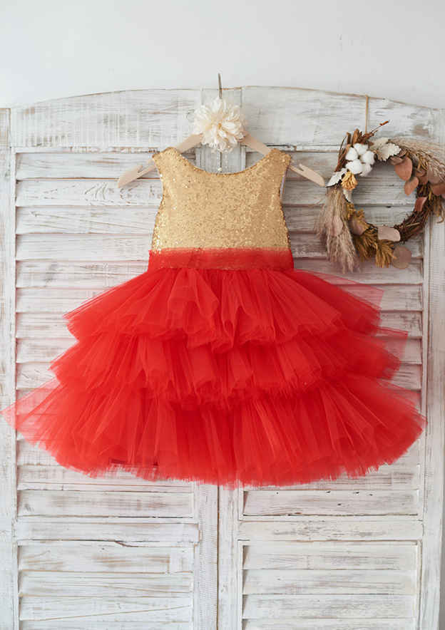 Ball Gown Scoop Neck Knee-Length Tulle Sequined Flower Girl