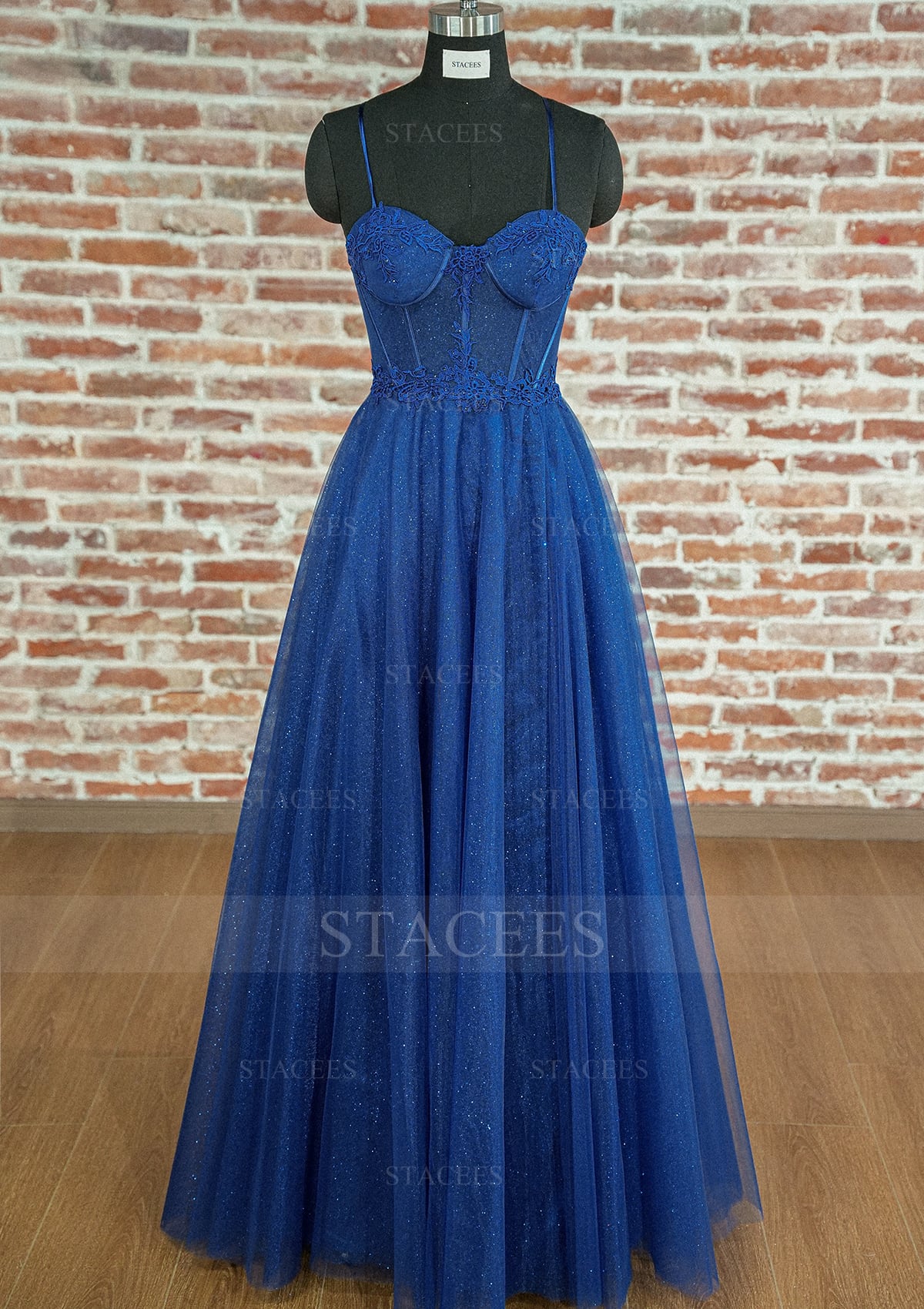 Aline Long/FloorLength Spaghetti Straps Tulle Prom Dress With