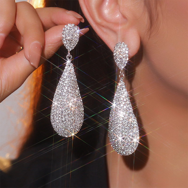 Attractive Stylish Ladies' Drops Rhinestones Earrings