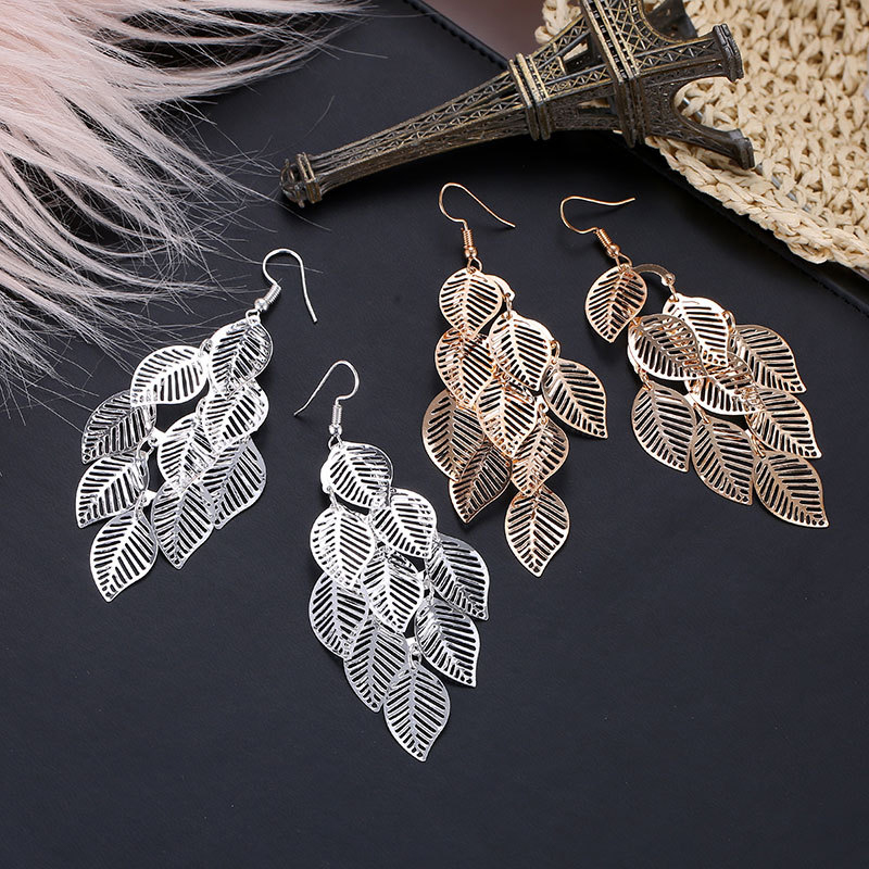 Romantic Stylish Girls' Alloy Leaf Earrings 