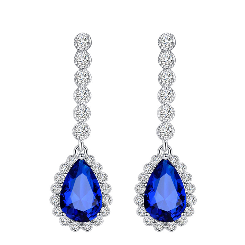 Attractif charmant cuivre boucles d'oreilles avec zircone cubique