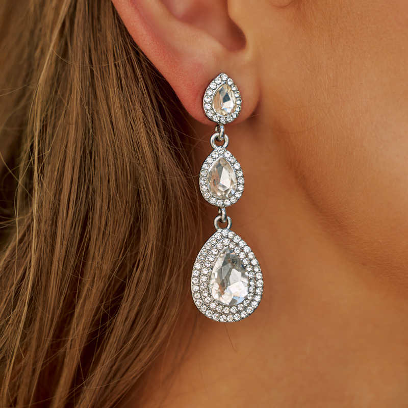 Elegant Romantic Ladies' Alloy Earrings with Rhinestone
