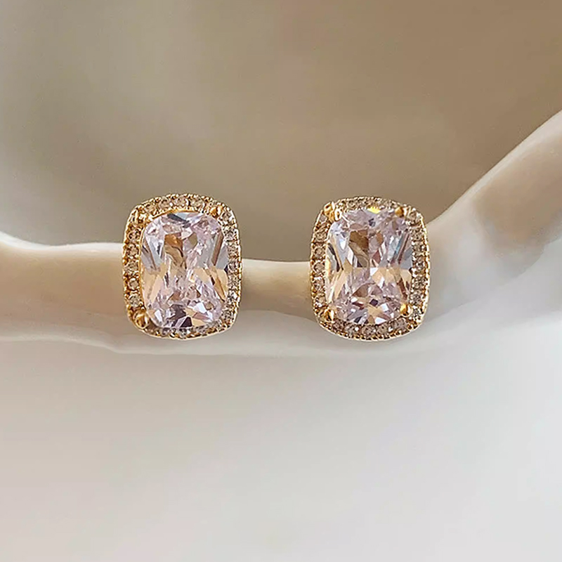 À la mode luxueux femmes géométrique alliage boucles d'oreilles avec zircone cubique